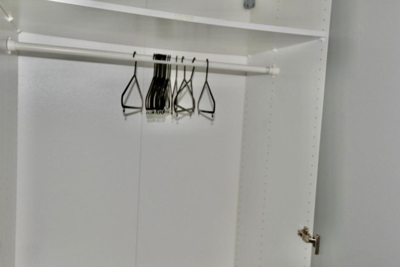 Apartment Come On In Centre Wentloog Close Sleeps Upto 6 *