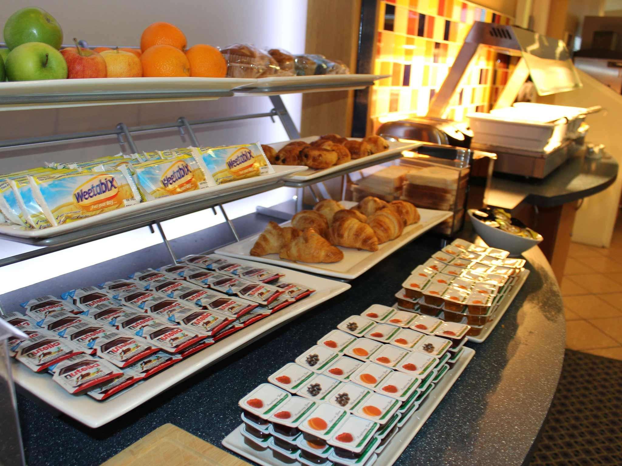 Ibis Gate - International Business Park Hotel 3*