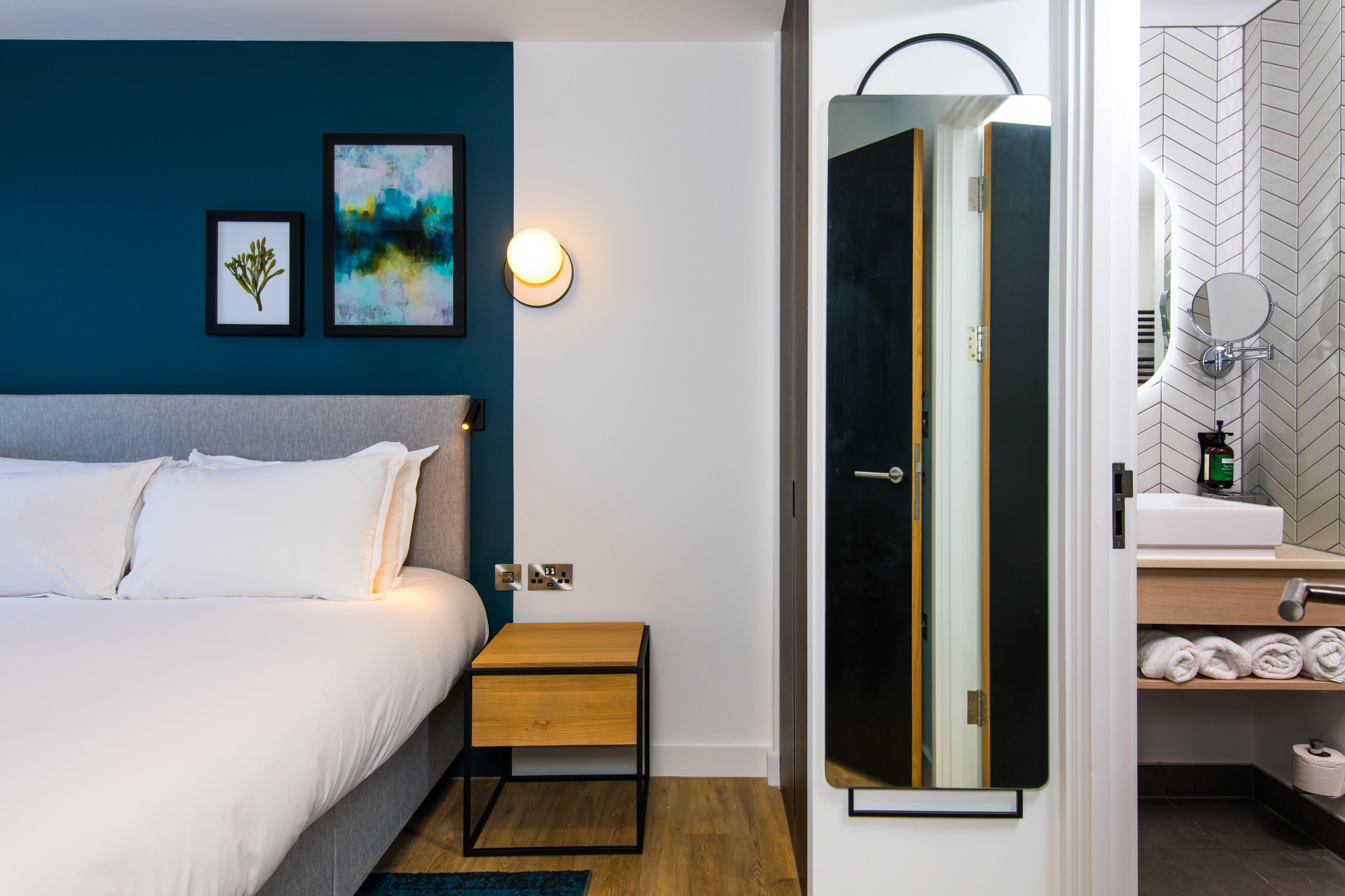Staybridge Cardiff