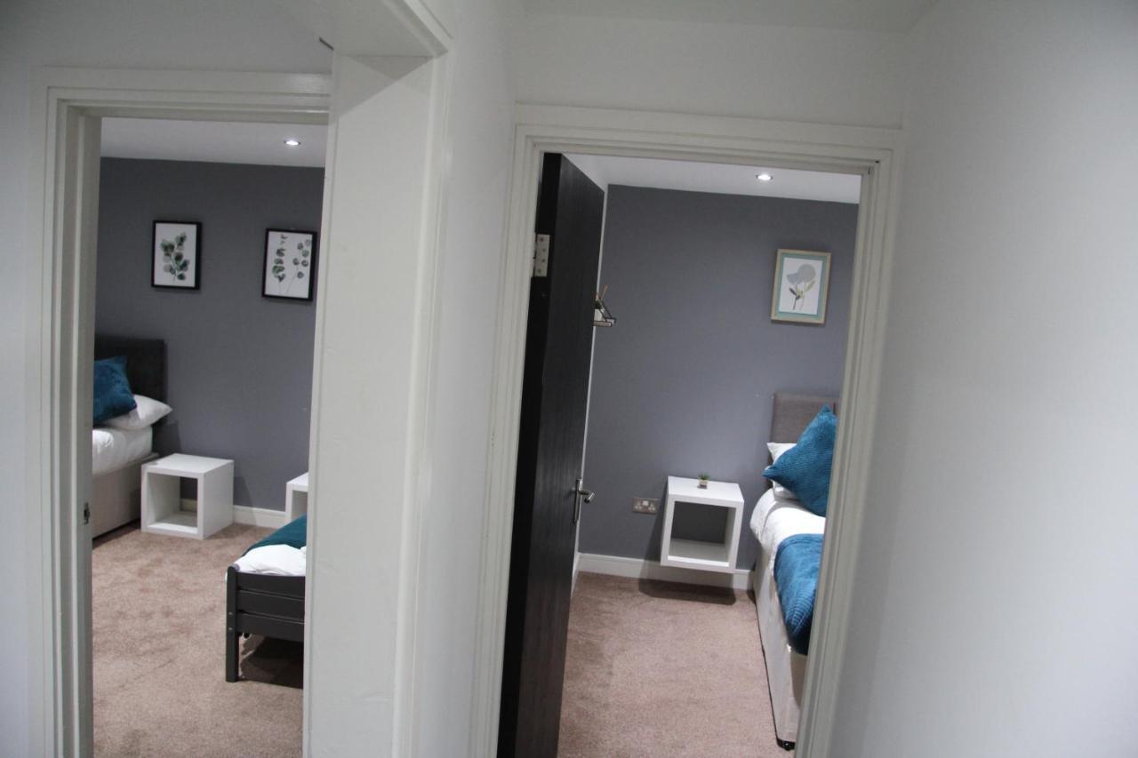 Apartment Homesy Sa - Long Offer! Modern House! 5 Guests! Business & Leisure *