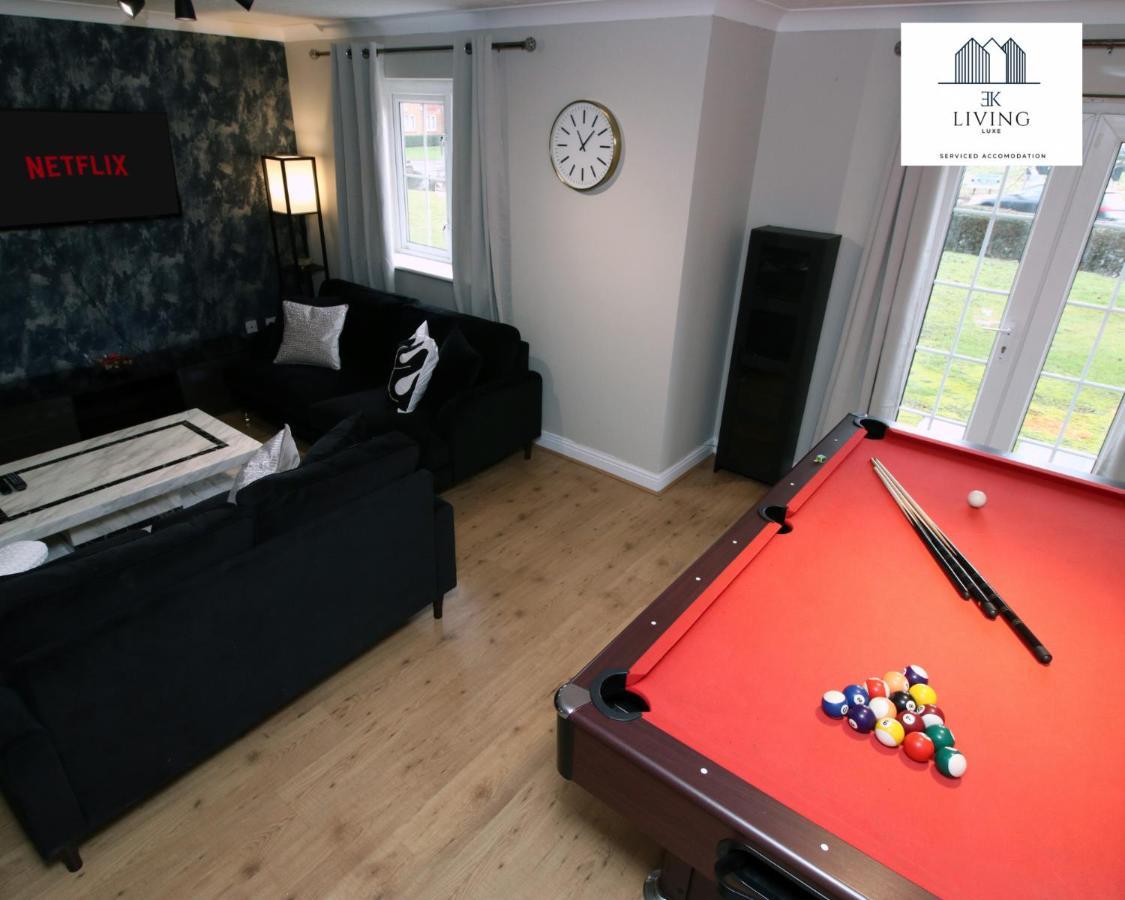 Apartment Spacious 3 Bedroom Duplex On Bay - Free Parking & Wifi By Ekliving Luxe Short Lets & Serviced Cardiff