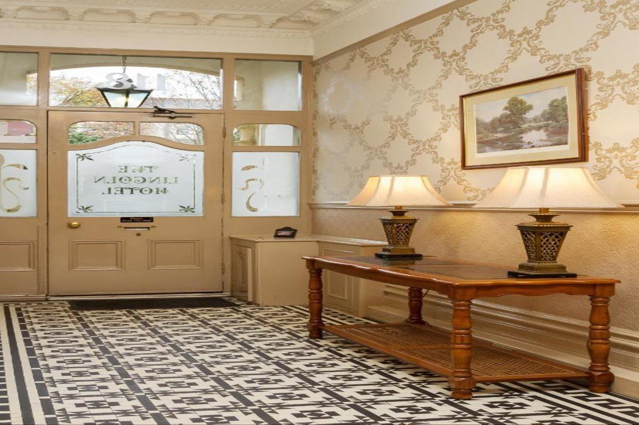Lincoln House Private 3*