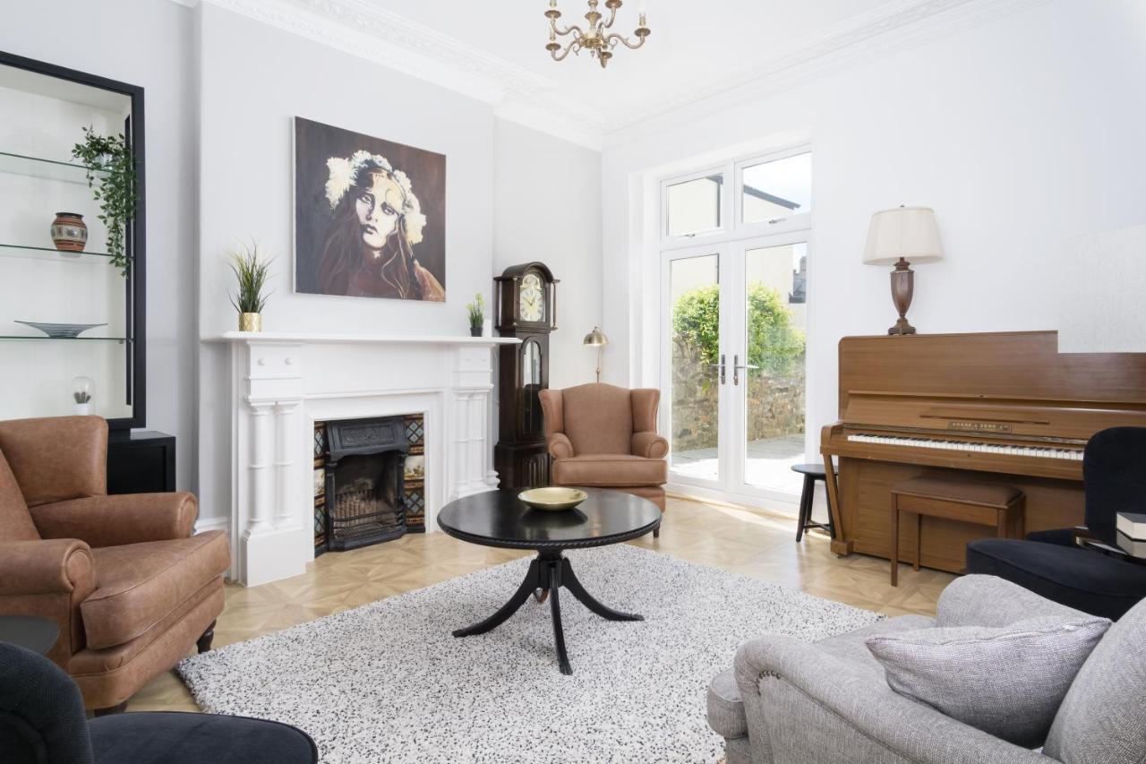 Luxury Town House In The Centre Of * Cardiff
