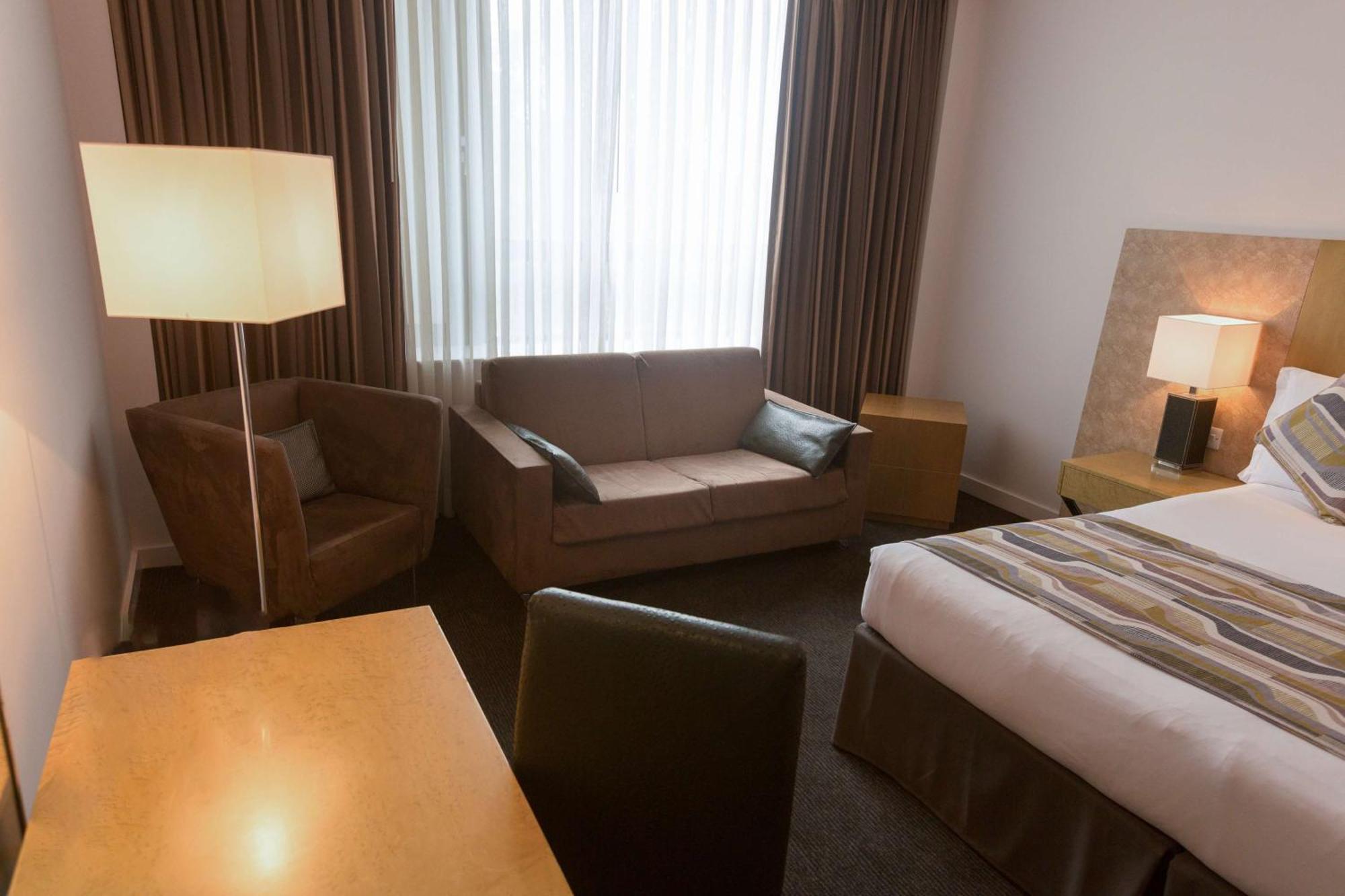 Hotel Park Plaza Cardiff