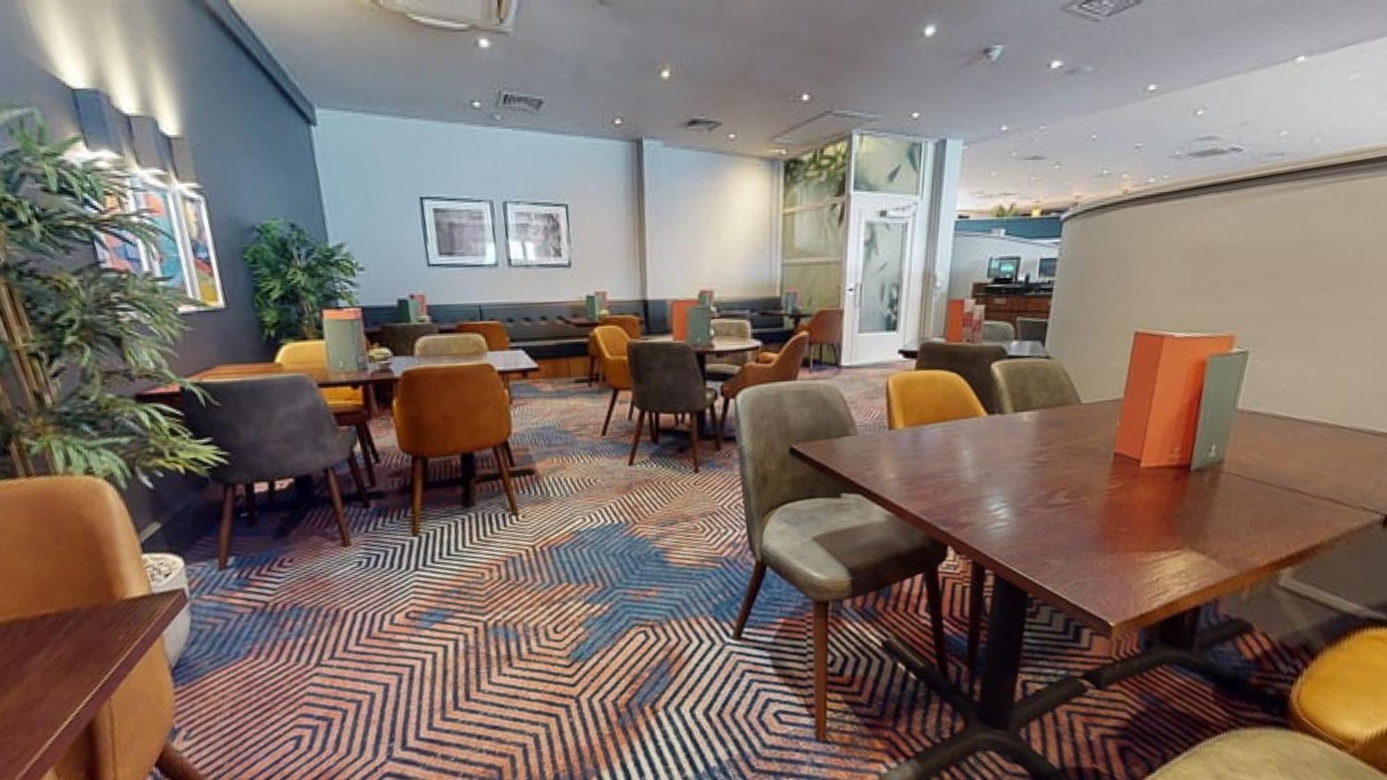 Holiday Inn Cardiff City Centre By Ihg Cardiff