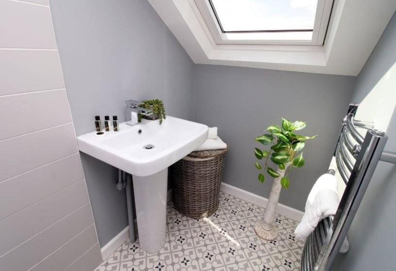 Guest house Wyndham Road 3br Lin Pontcanna *