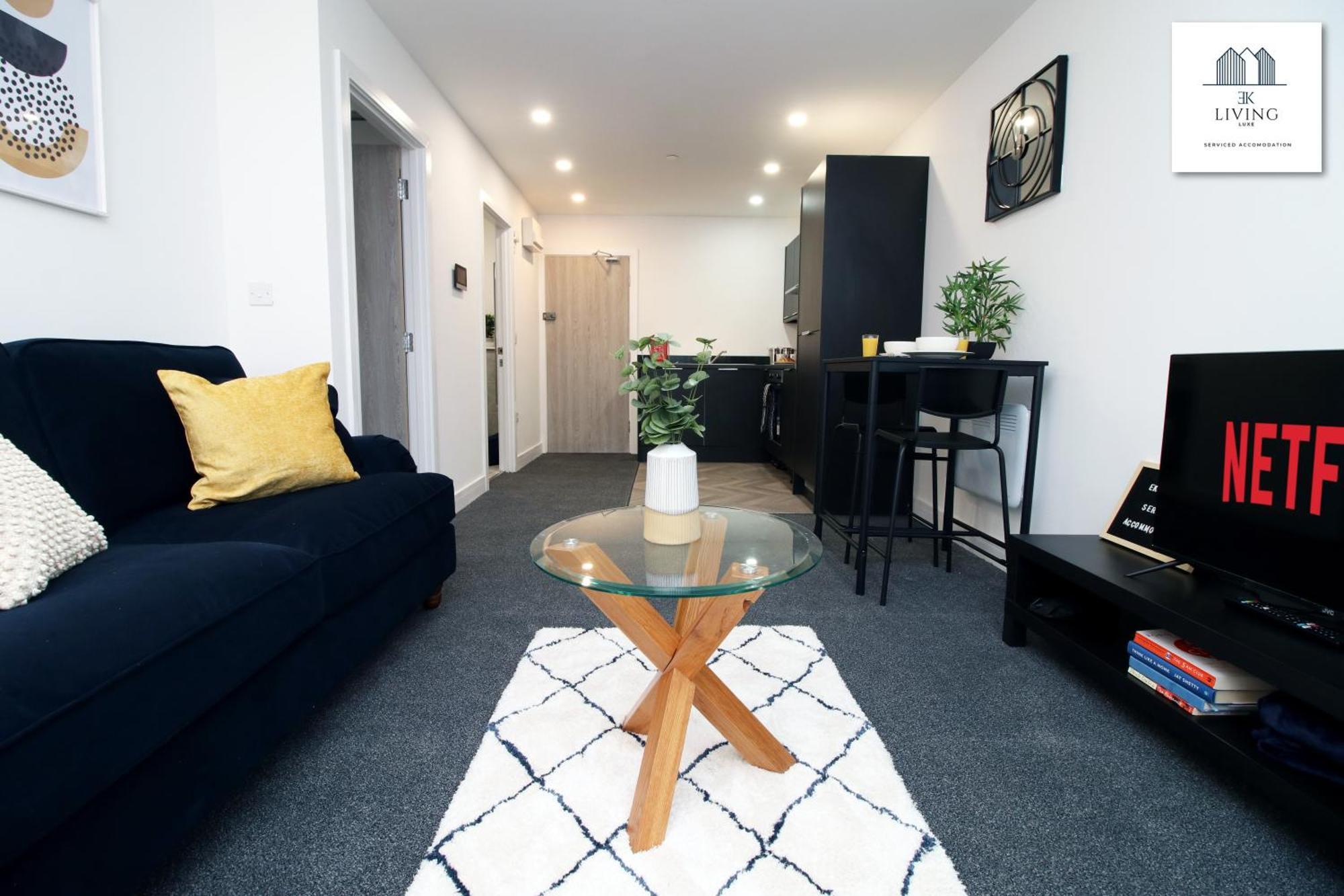 New Modern 1 Bedroom - Prime Location - By Ekliving Luxe Short Lets & Serviced - Apartment *