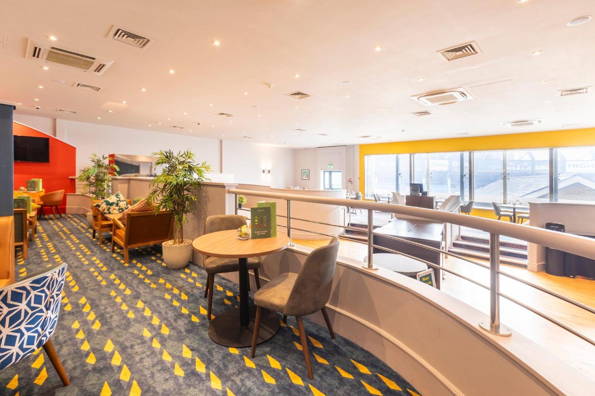 Holiday Inn Cardiff City Centre By Ihg Hotel Cardiff