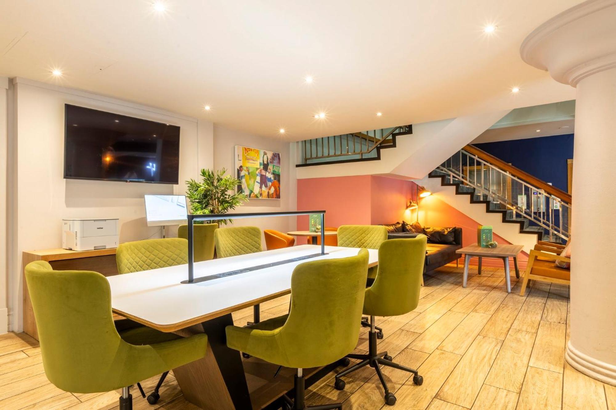 Holiday Inn Cardiff City Centre By Ihg Hotel
