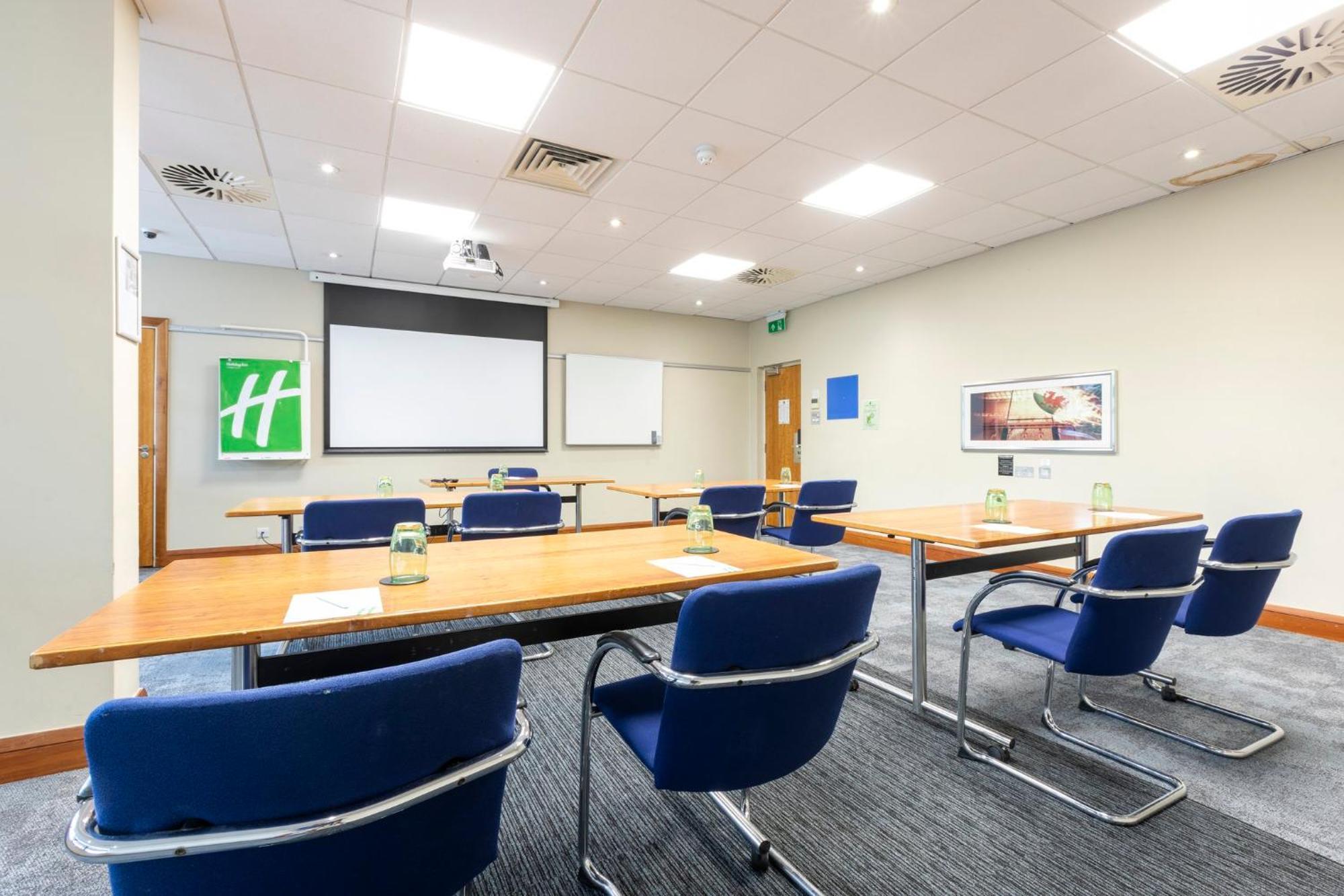 Hotel Holiday Inn Cardiff City Centre By Ihg