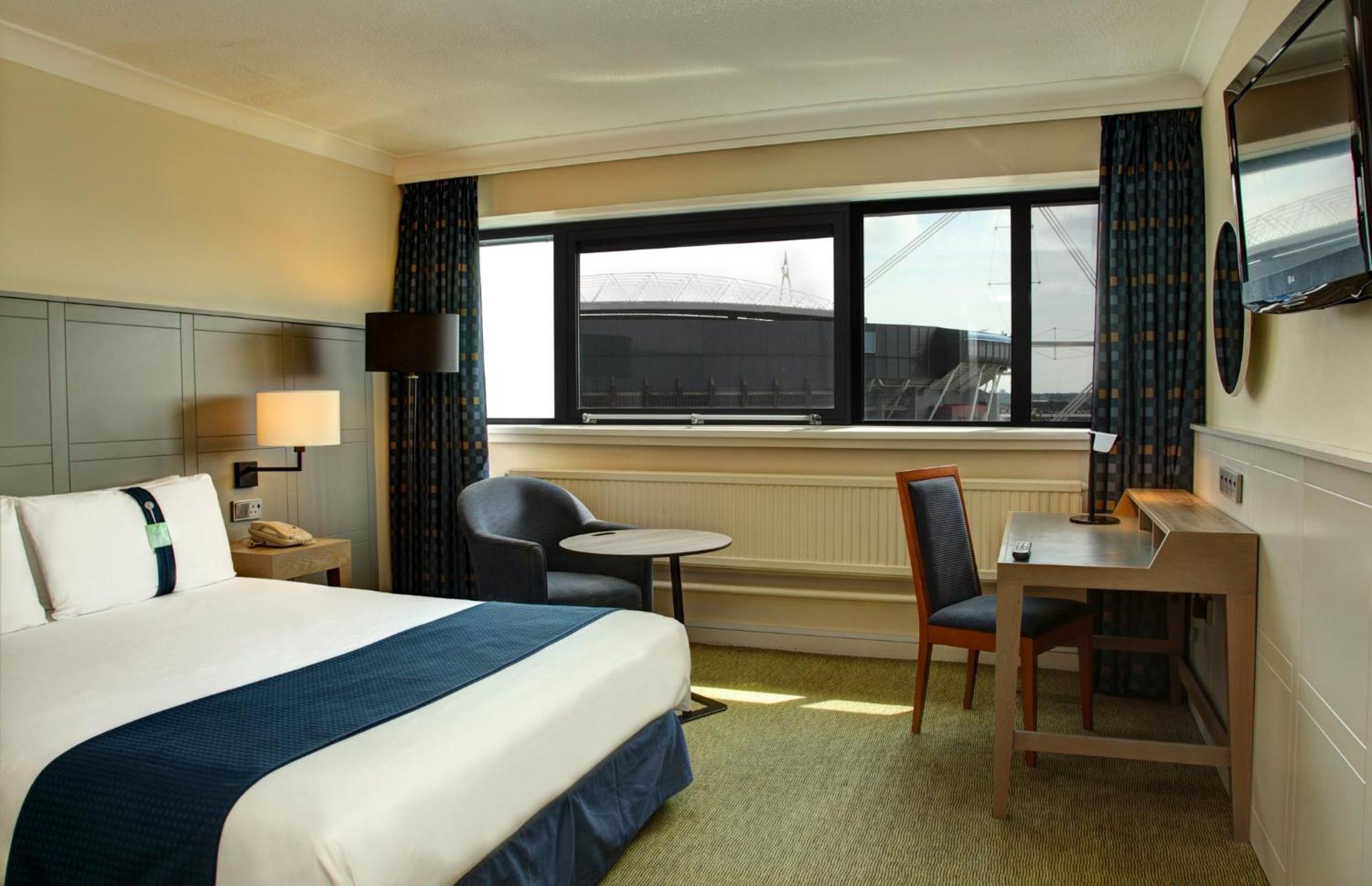 Holiday Inn Cardiff City Centre By Ihg Hotel 4*