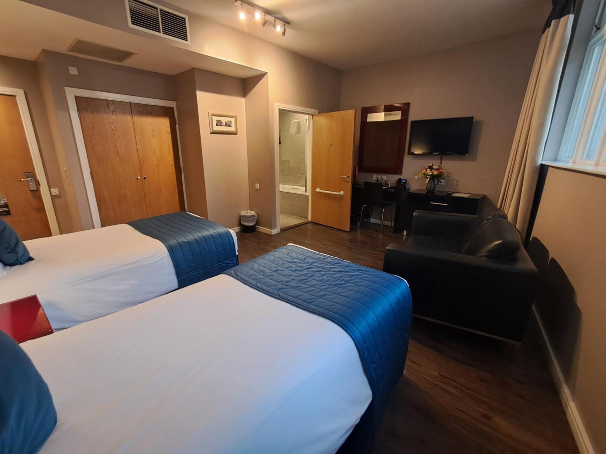 Hotel The Royal Cardiff