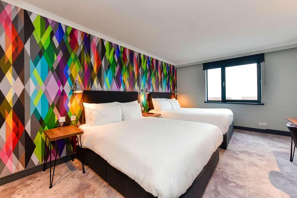 Village 4* Cardiff