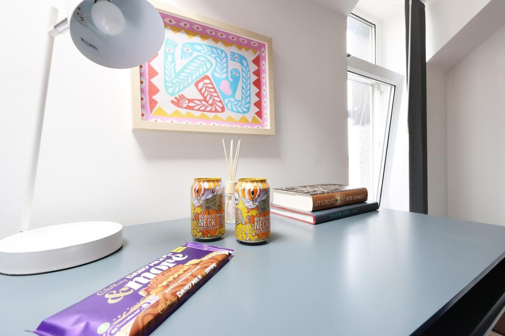 Apartment Cohost Partners | Smart Tv | 5 Min | Parking *