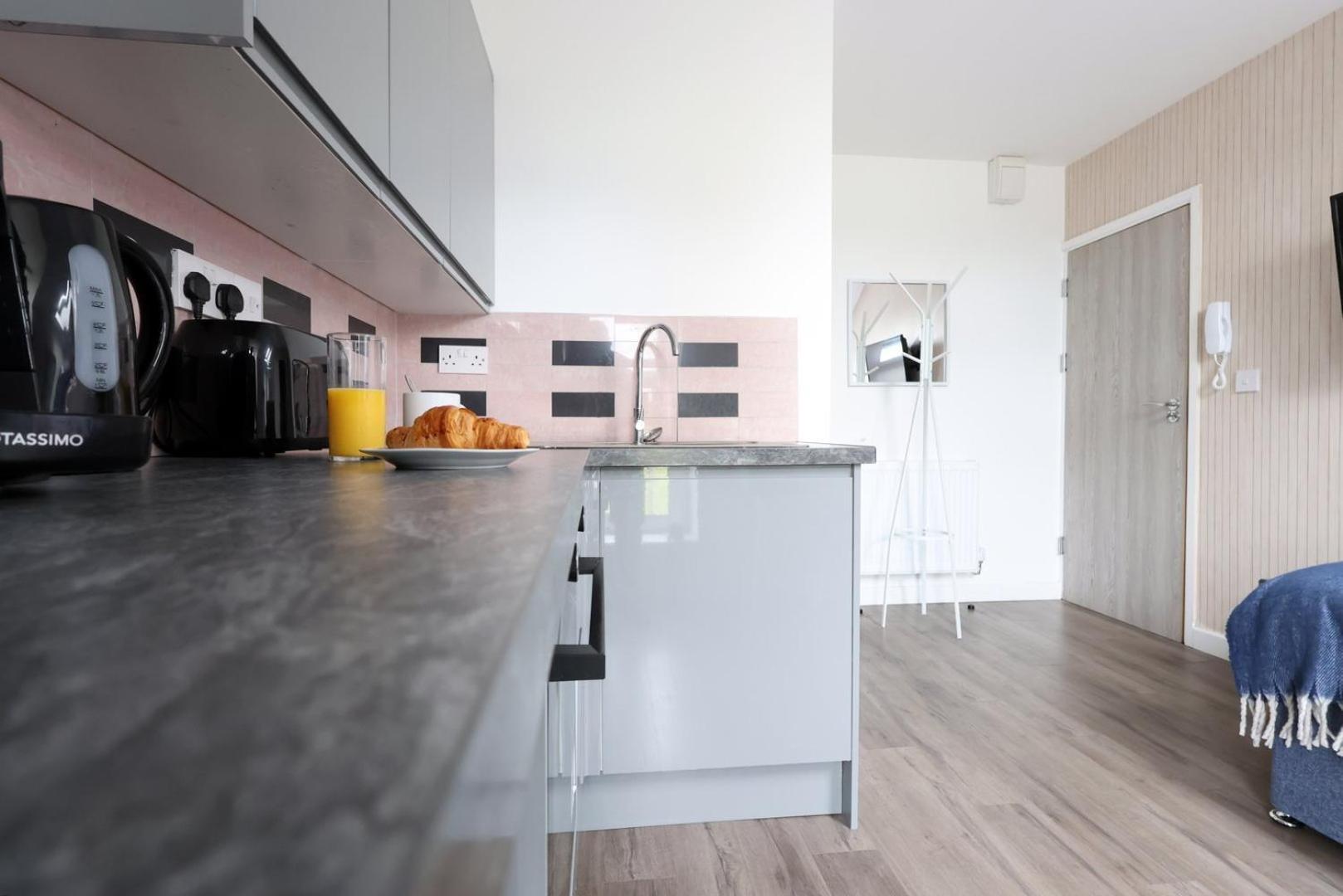 Cohost Partners | Smart Tv | 5 Min | Parking *