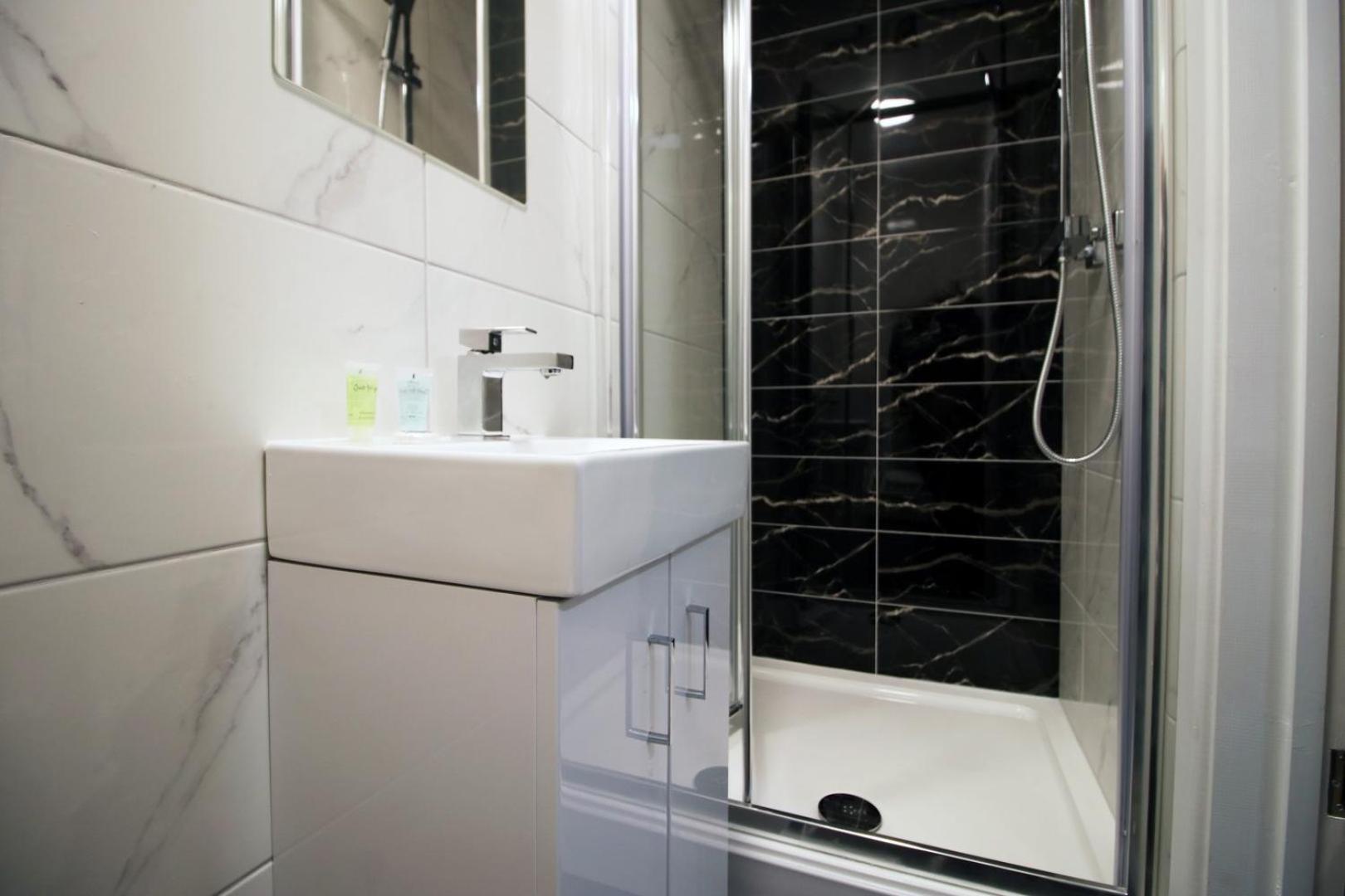 Cohost Partners | Smart Tv | 5 Min | Parking Apartment Cardiff