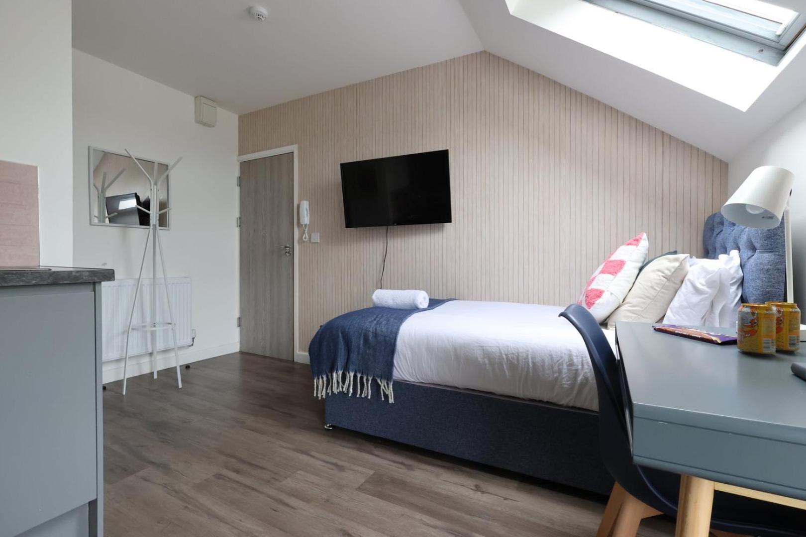 Cohost Partners | Smart Tv | 5 Min | Parking