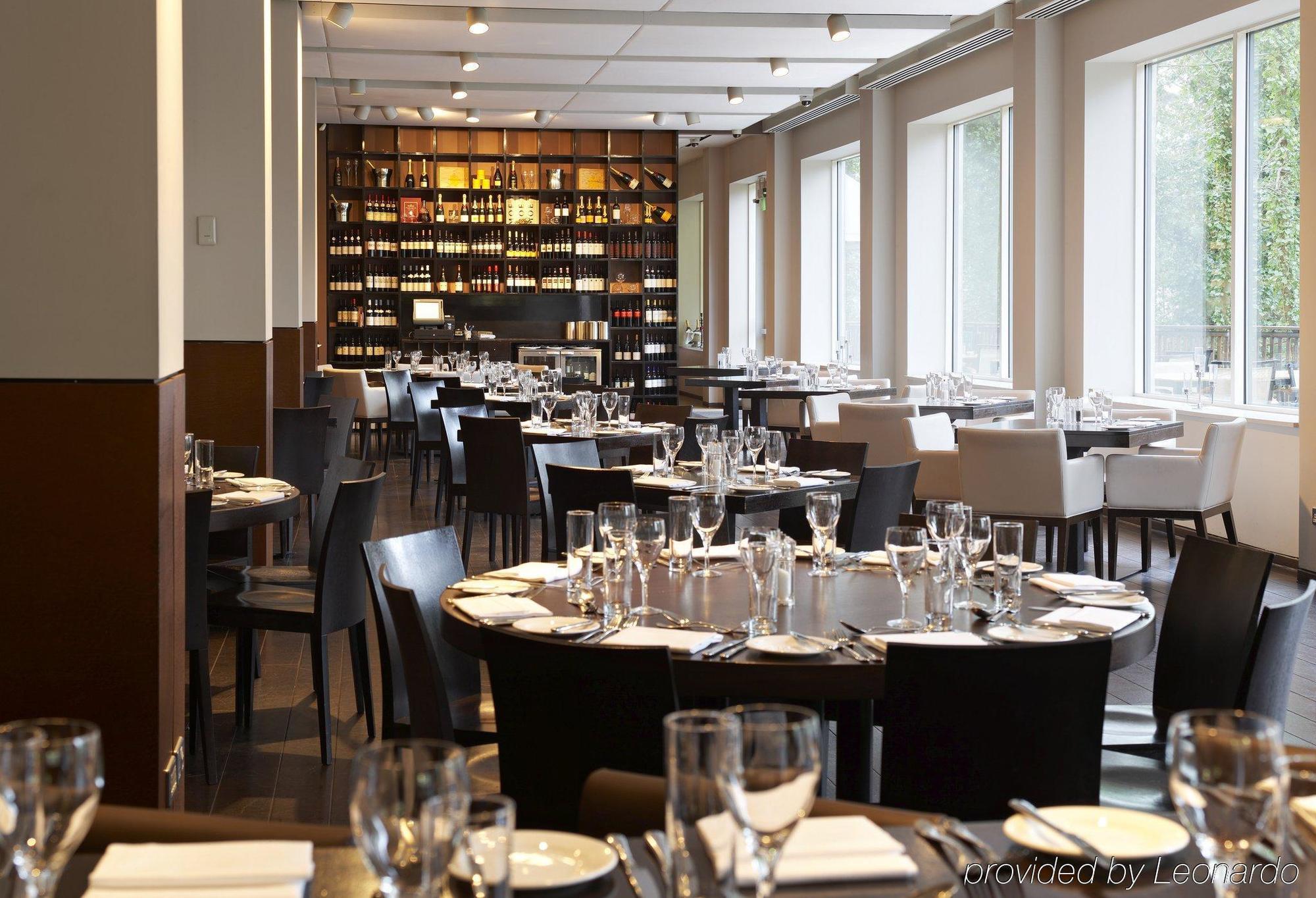 Park Plaza Hotel 4*