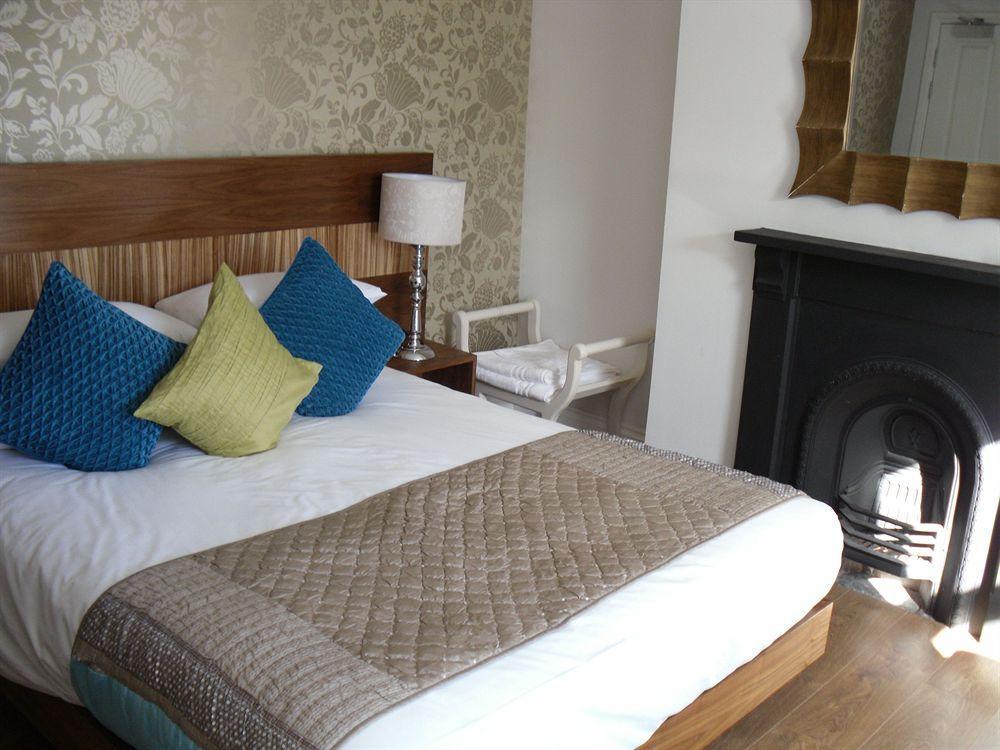 Bed & Breakfast Number One Hundred 3*