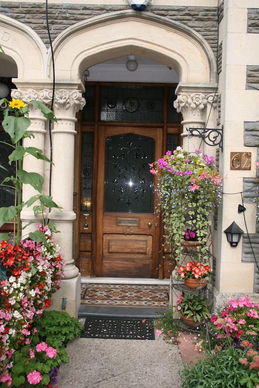 Guest house Number62 Cardiff
