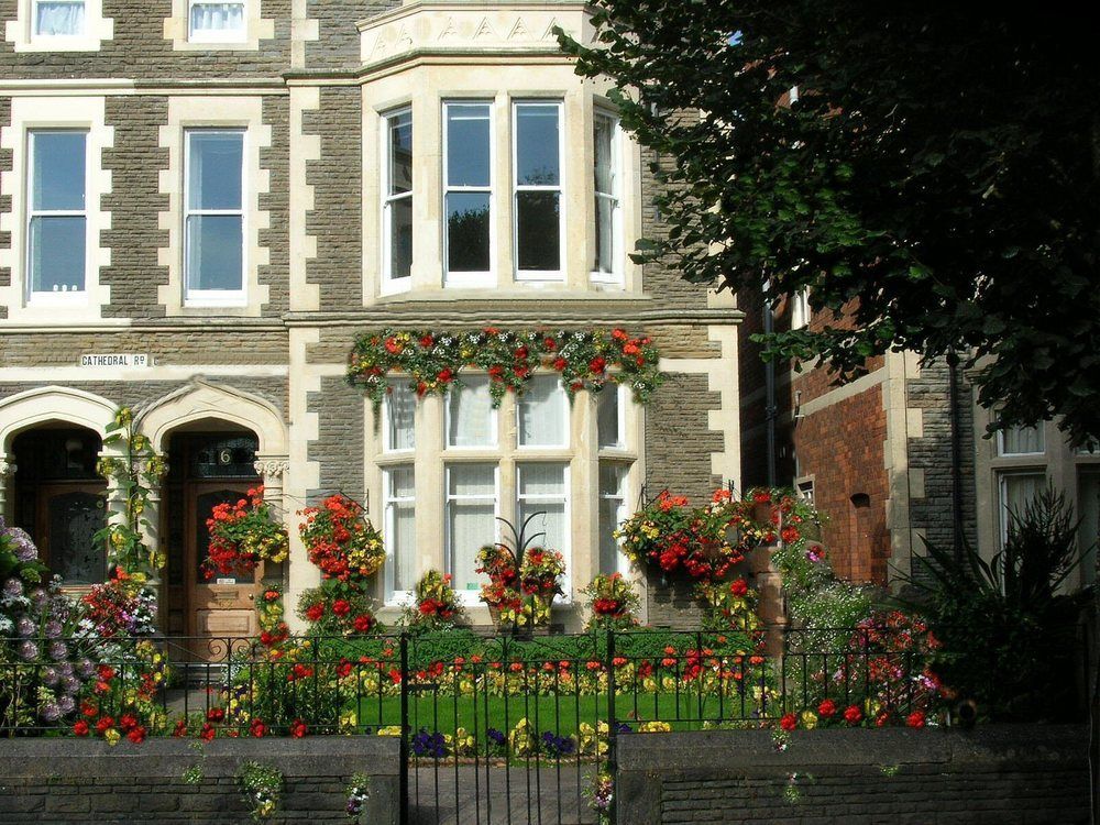 Number62 Guest house Cardiff