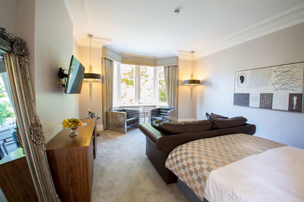 Hotel Cathedral 73