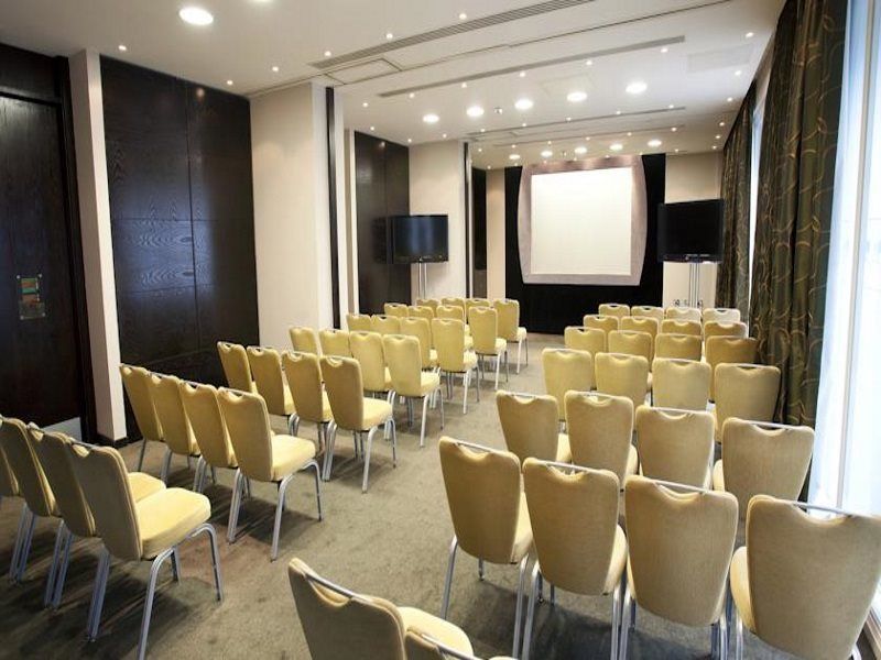 Park Plaza 4* Cardiff