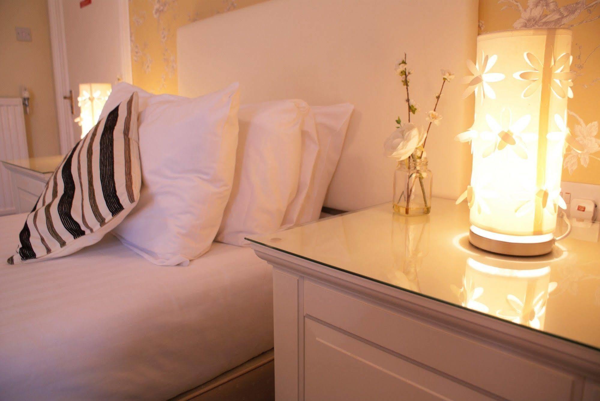 Dexby Townhouse 4*