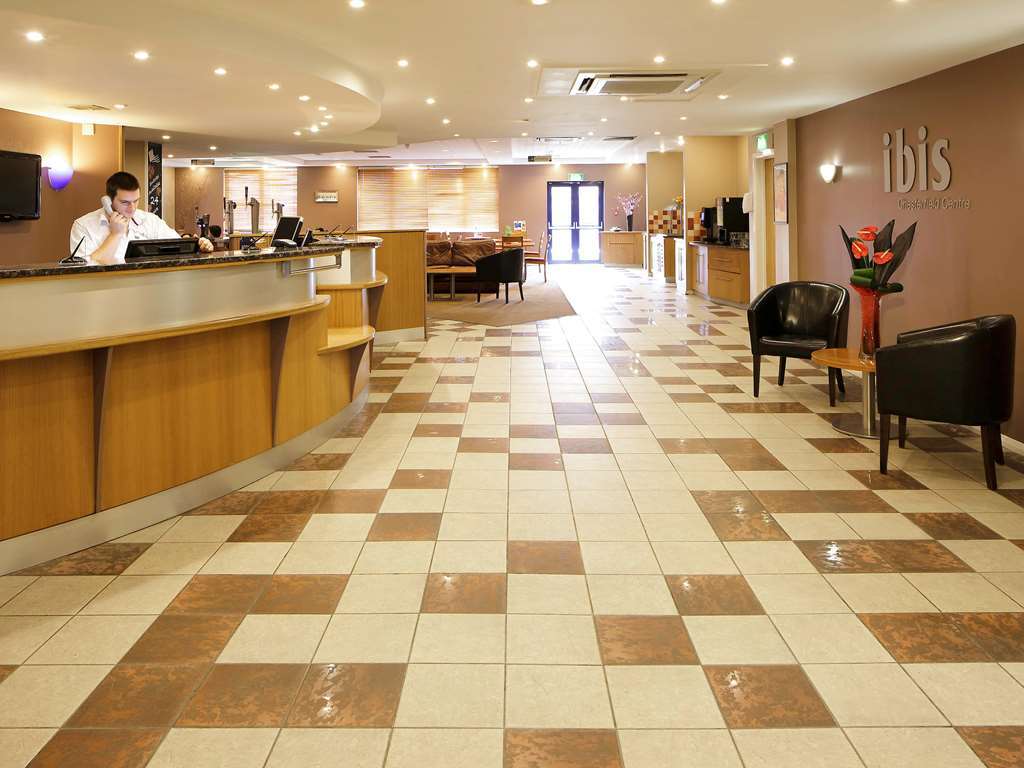 Hotel Ibis Gate - International Business Park Cardiff