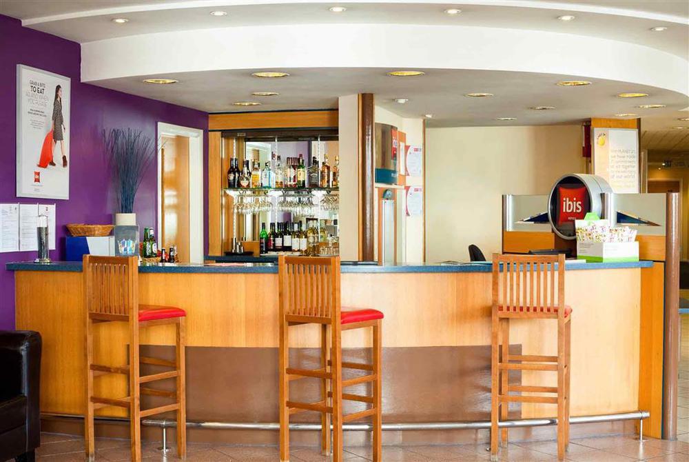 Ibis Gate - International Business Park 3* Cardiff