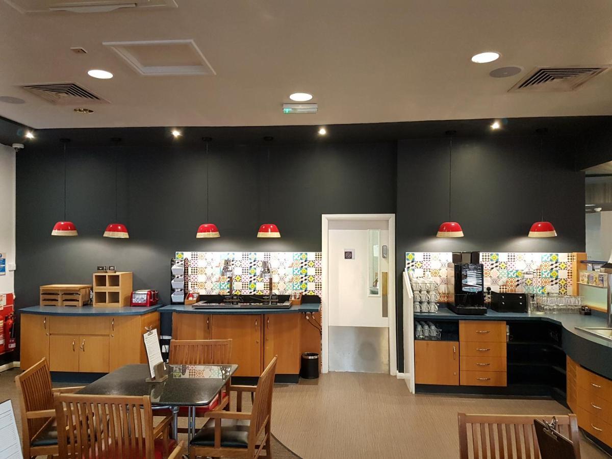 Ibis Gate - International Business Park Hotel Cardiff