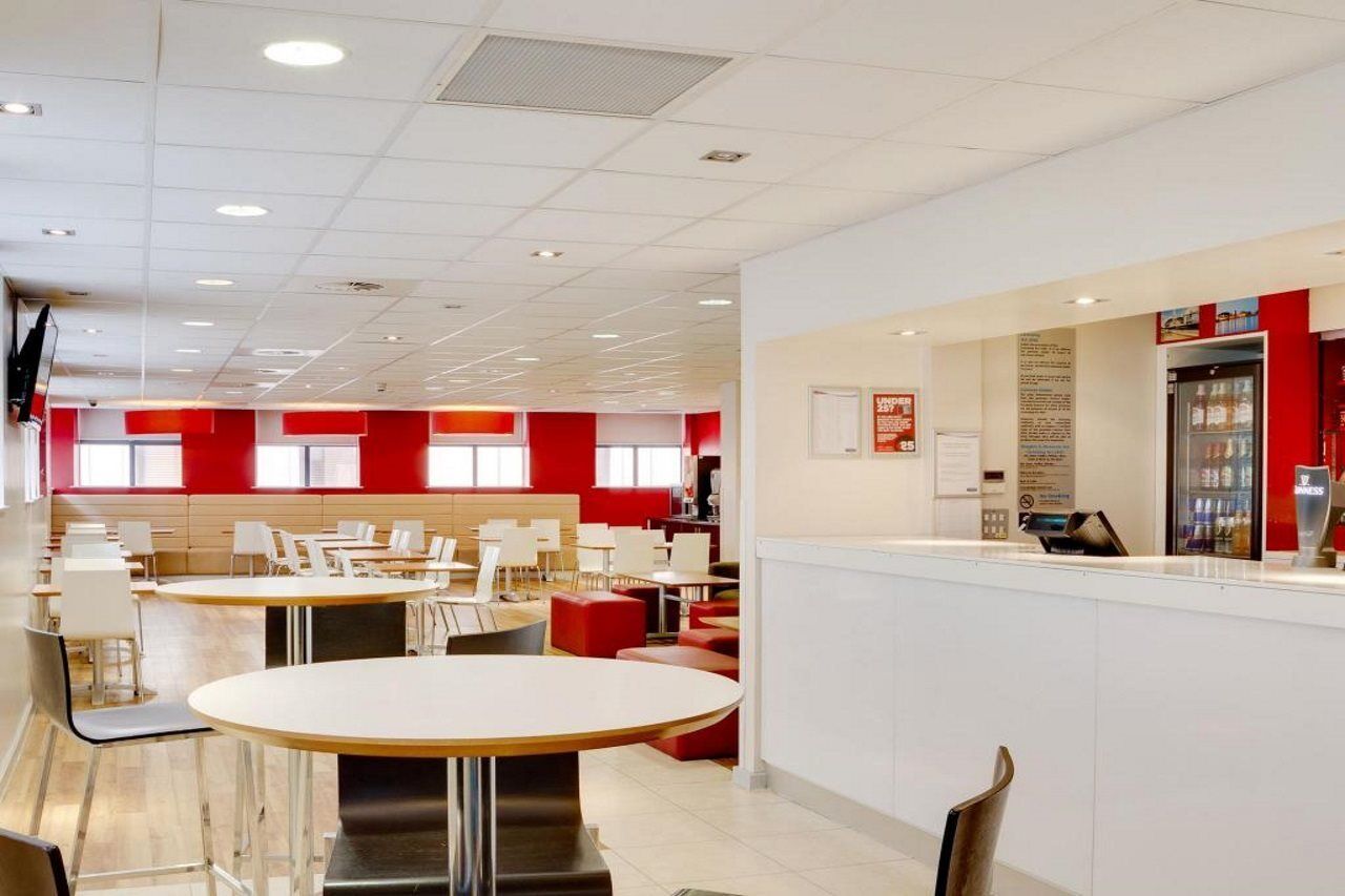 Hotel Travelodge Queen Street 3*