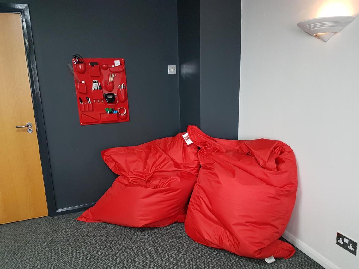 Ibis Gate - International Business Park Hotel Cardiff