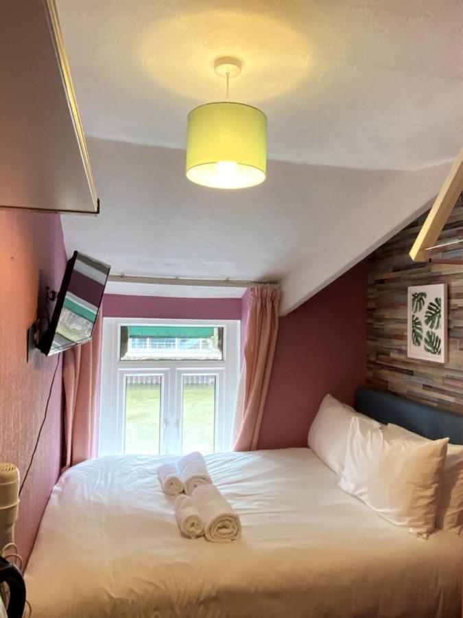 Wisestay Guest house